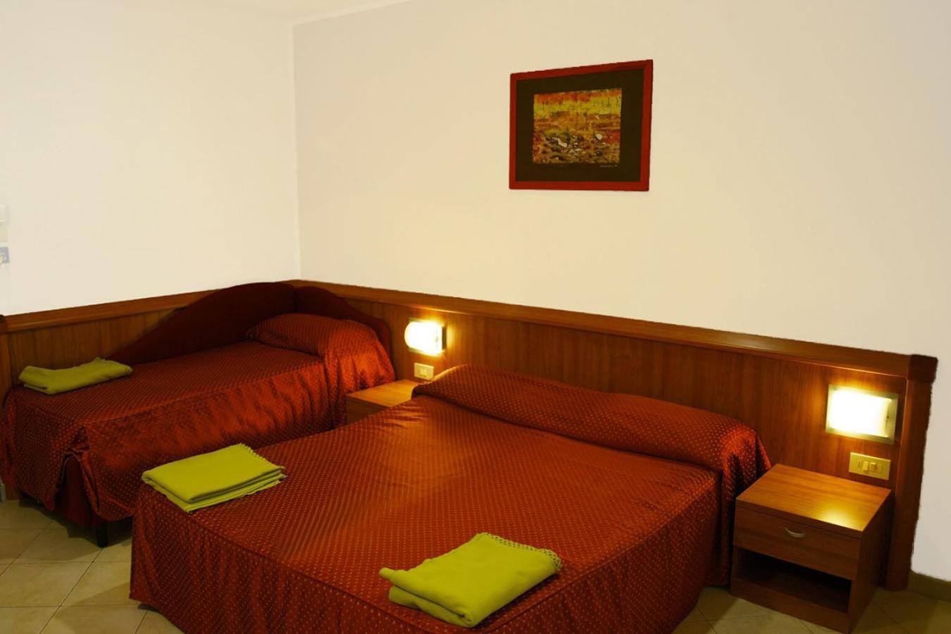 Hotel Bengasi Ρίμινι Εξωτερικό φωτογραφία