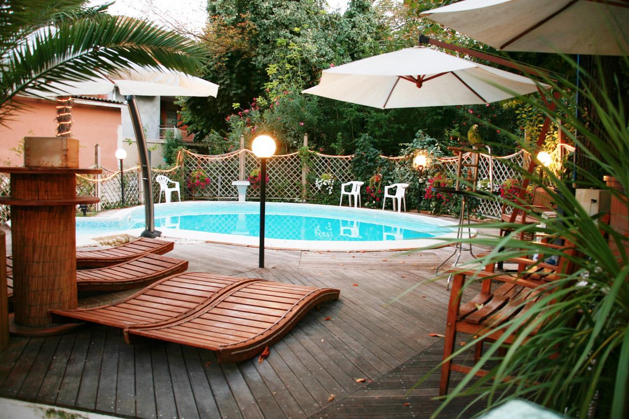 Hotel Bengasi Ρίμινι Εξωτερικό φωτογραφία